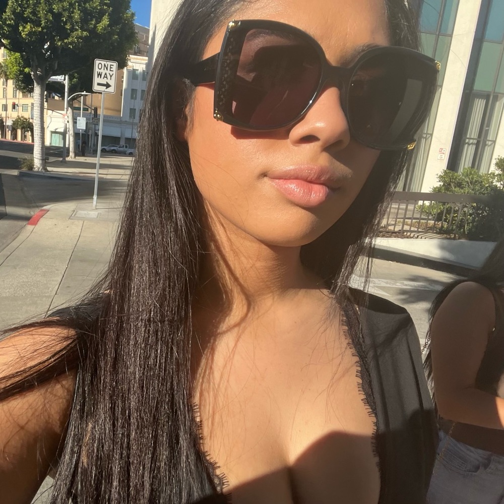Made for Love ❤️ Louis Vuitton 💯authentic sunglasses